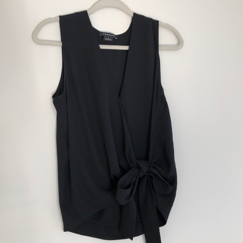 Black wrap top